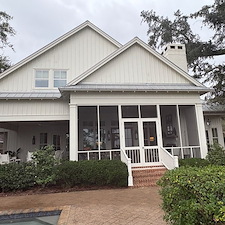 Residential-House-Washing-in-Fairhope-by-the-Bay 1